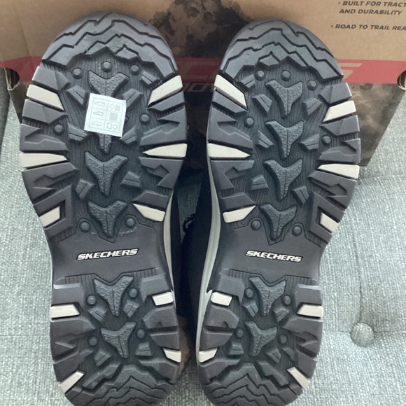 Skechers Women's Trego - Trail Kismet Mid-Top Hiking Boots, size 10 - Picture 7 of 12